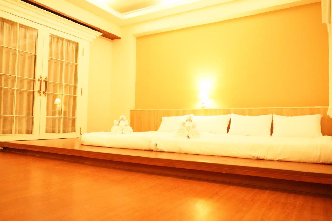 Kaohsiung Time'S Hotel Buitenkant foto