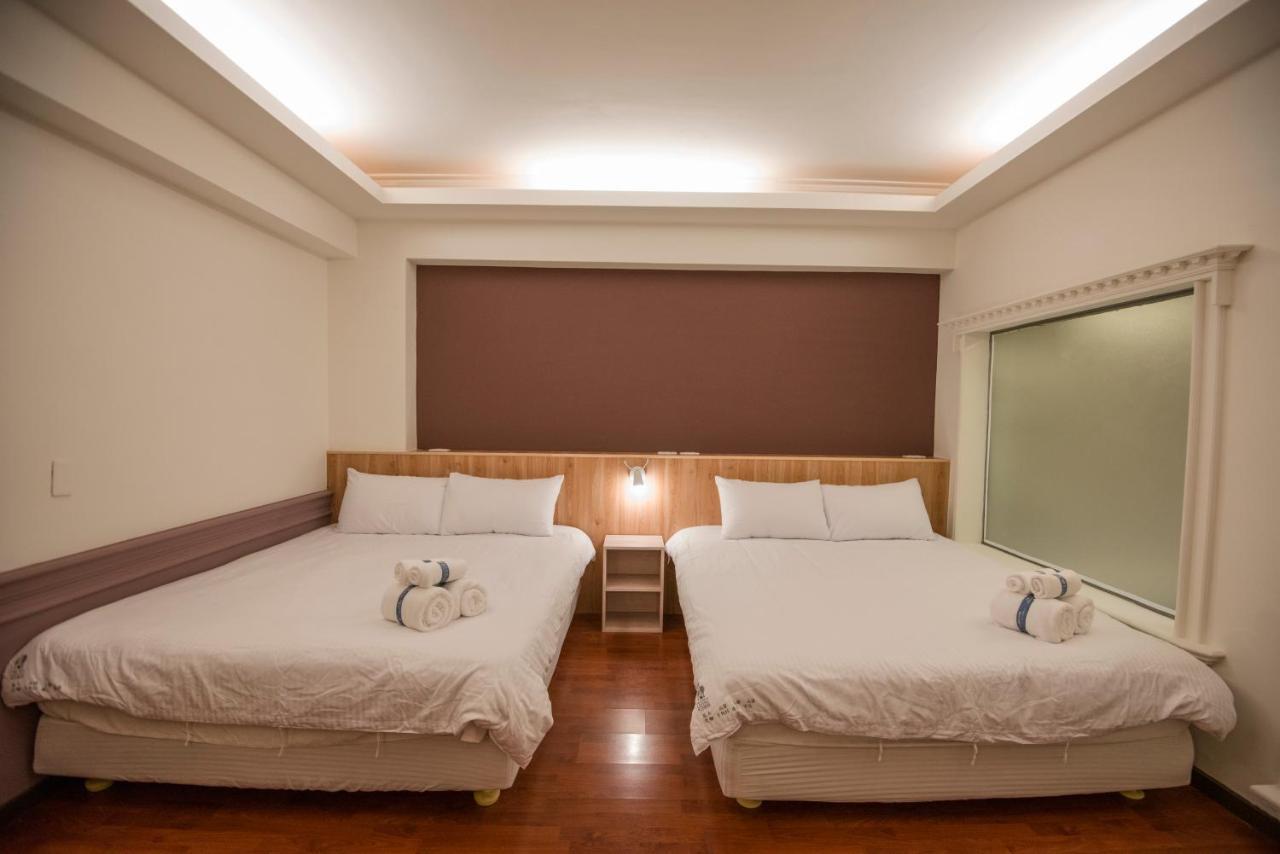 Kaohsiung Time'S Hotel Buitenkant foto