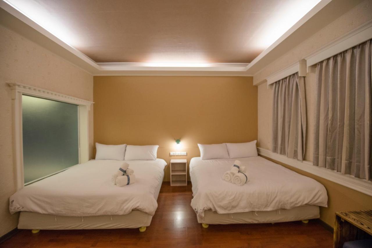 Kaohsiung Time'S Hotel Buitenkant foto